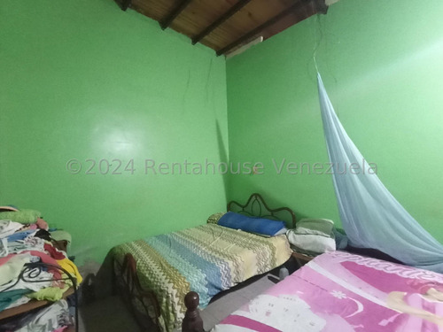 Casa En Venta Ubicada En Cagua Urb Prados De La Encrucijada Db 24-24283