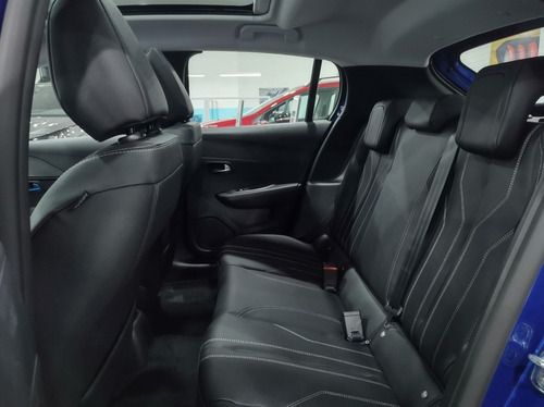 Imagen 15 de 23 de Peugeot 208 Allure 1.6
