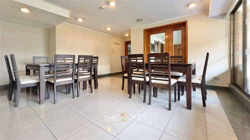 Departamento En Venta De 4 Dorm. En Vitacura