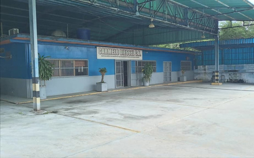 Imagen 5 de 14 de Laura Castillo Vende Galpón En Bella Vista (fog-069)