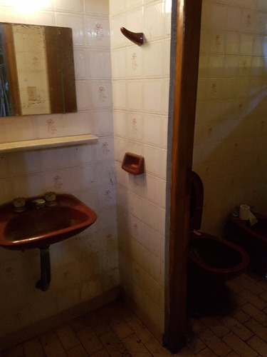 Venta Chalet Alpino Con Garage Y Quincho.