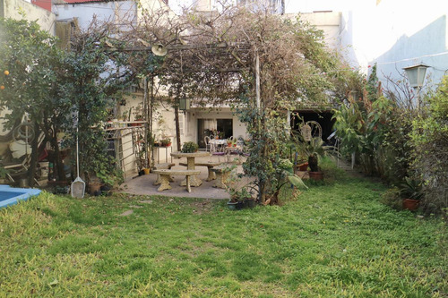 Casa En Venta Moron Centro En Terreno De 10 X 30 Fot 2