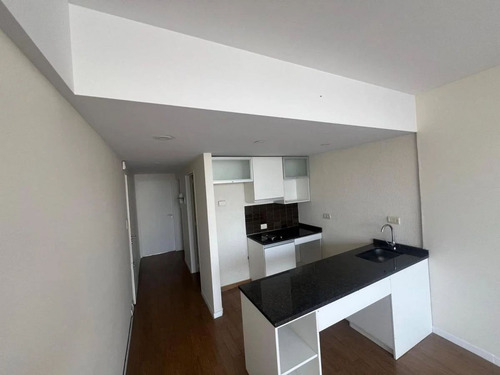 Venta Dpto 2 Amb Balcon A La Calle Parque Chas