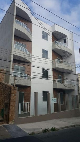 Imagem 1 de 9 de Apartamento Para Venda Em Volta Redonda, Jardim Amália Ii, 2 Dormitórios, 1 Banheiro, 1 Vaga - 056_2-345282
