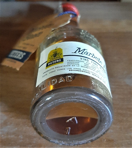 Botellita Miniatura Peters Vino Marbete Blanco C.contenido (Usado)