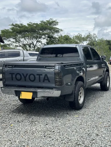Toyota Hilux 2.7 Imv