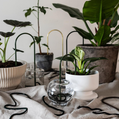 Riego Automático Mecha Para Plantas Diseño Escandinavo Mmg