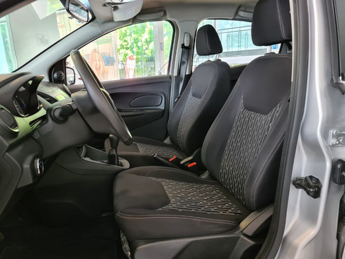 Imagen 14 de 15 de Ford Figo Energy Mt 2020 14800 Km Plata 4 Puertas