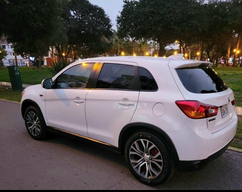 Imagen 4 de 9 de Mitsubishi Asx Sport 2017