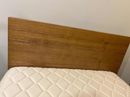 Cama De Madera De Habitad Store, Semidoble, Con Colchón