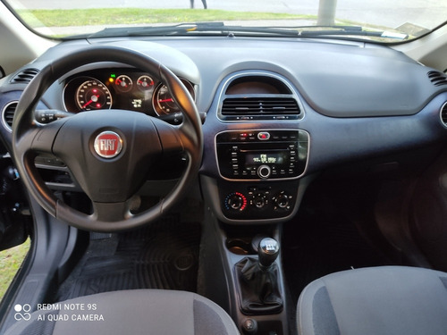 Fiat Punto 1.4 Attractive C/radio Integrada 2013
