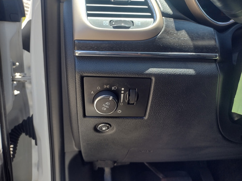 Jeep Grand Cherokee 3.6 Limited 286hp Techo + Llantas 18