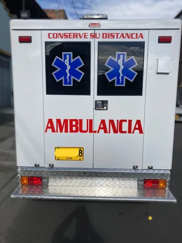 Ambulancia Nissan Frontier 2025 Nueva 4x2 Entrega Inmediata