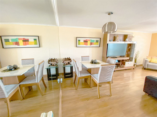 Departamento En Venta De 3 Dorm. + Estar En Macul