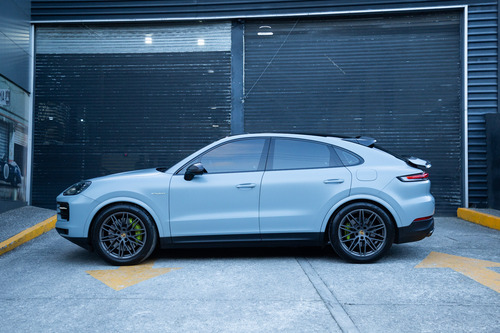 Porsche Cayenne 2024