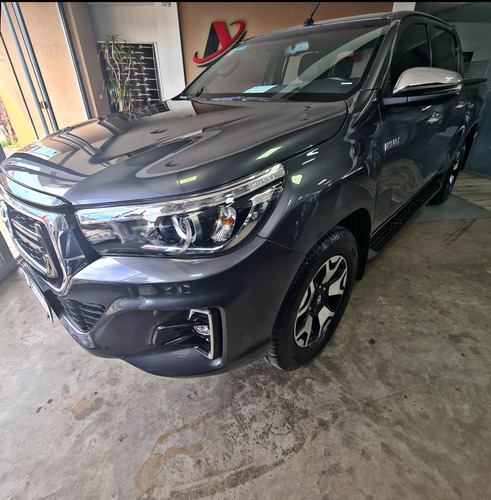 Toyota Hilux 2.8 Cd Srx 177cv 4x4 At