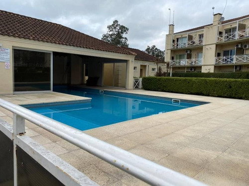 Venta - Amplio Triplex En Altos Del Molino - Bayugar Negocios Inmobiliarios