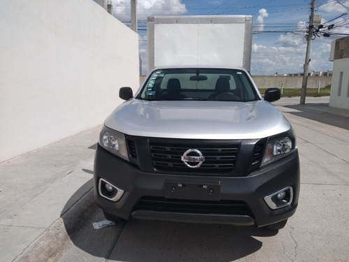 Imagen 12 de 12 de Nissan Np300 2017 2.5 Estacas Dh Aa Mt