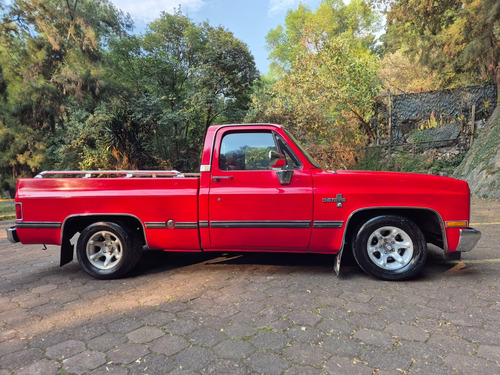 Chevrolet Cheyenne 5.3 2500 Cab Reg K 295hp 4x2 Mt