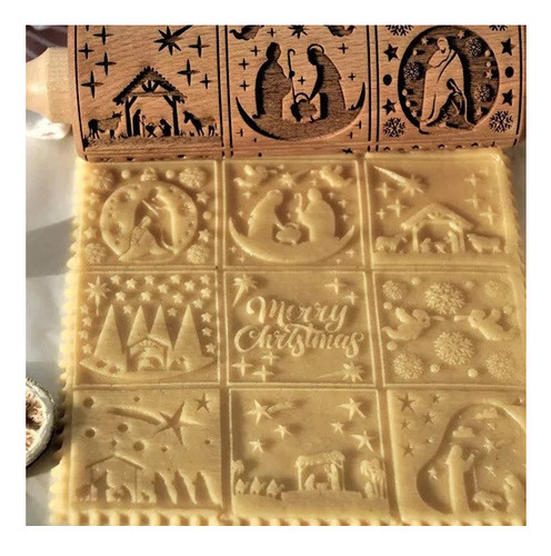 Rolo Com Relevo E Desenho De Presépio/natal