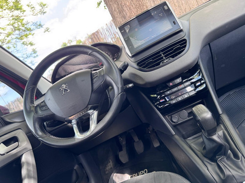 Peugeot 208 1.2 Allure 82cv 5p
