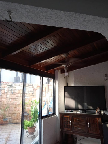 Imagen 4 de 14 de Aguamarina Solo Clientes