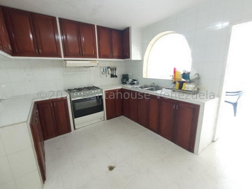 Cf Viva En Contacto Con La Naturaleza En Hermosa Casa En Urb. Lomas De Palmarito, El Castaño!! Listing 25-17107