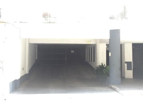 Imagen 6 de 18 de Venta / Alquiler Cochera Zona Centro