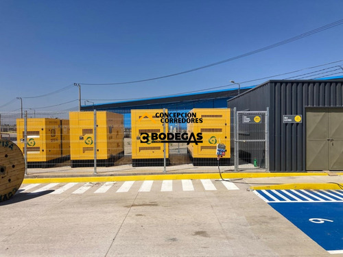 Arriendo Bodega De 1.200 M2 En P. Industrial Enea, Pudahuel.