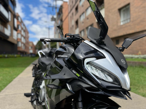Cfmoto 300sr 2022