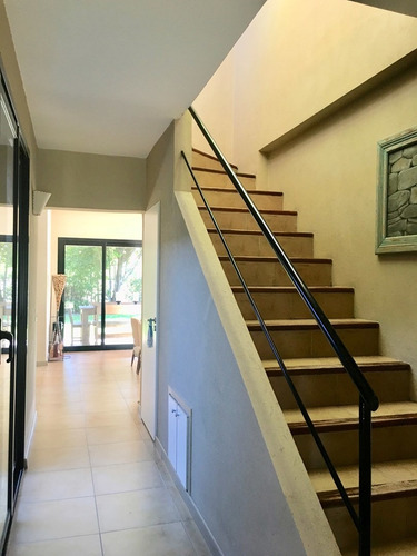 Imagen 4 de 17 de Casa Chalet En Venta Ubicado En El Atardecer (tigre), Zona Norte