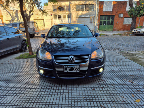 Volkswagen Vento 2.5 Luxury Wood Tiptronc 170cv