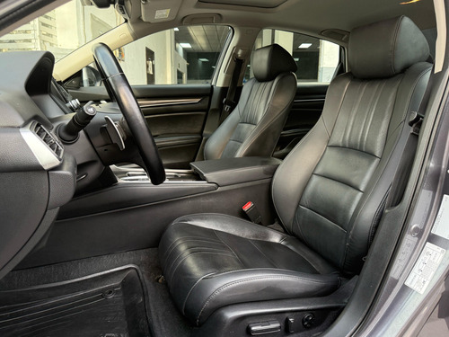 Honda Accord 2.0 Touring At