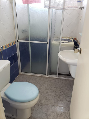 Imagen 11 de 15 de Apartamento 2 Dormitorios Con Azotea Exclusiva, Cordón, Ideal Renta, Muy Luminoso, Pronto Para Entrar.