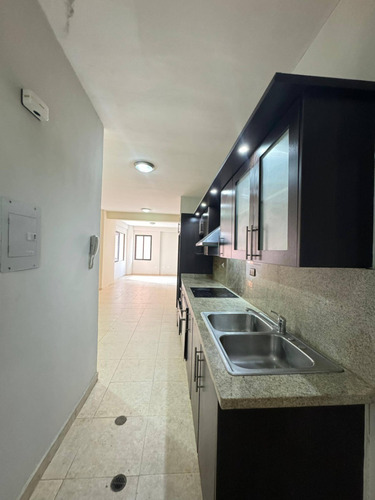 Venta De Apartamento En Resd. Bahía De Plata La Trigaleña Alta - Wc