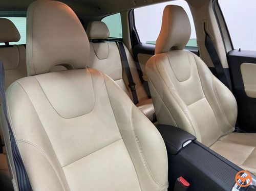 Imagem 8 de 15 de Volvo Xc60 2.0 T5 Kinetic Gasolina 4p Automático