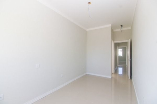 Casa Em Aberta Dos Morros Com 2 Dormitórios - Mi270081