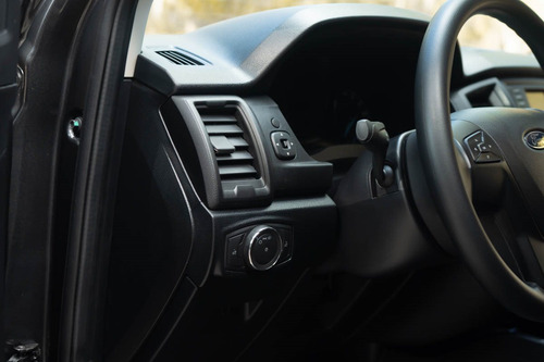 Ford Ranger DC XLT 4x2