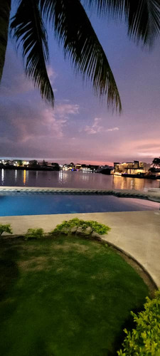 Vendo Imponente Casa En Las Villas