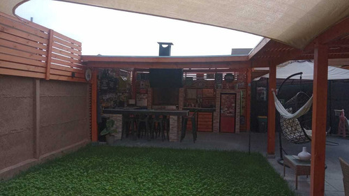 Espectacular Venta En Condomio Tranquilo (93722)