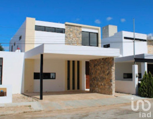 Venta Casa 3 Ambientes Dzityá