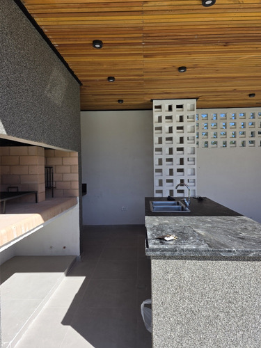 Cañuelas ,hermosa Casa De Diseño Y Estilo Vicente Casares