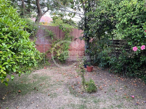 Casa En Venta De 4 Dorm. En Las Condes