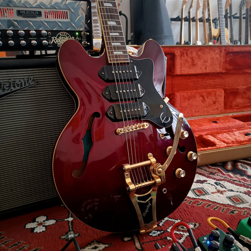 Epiphone Riviera P-93 ( Sheraton, Casino, Dot, 335) Diestro Rojo Palo De Rosa (Usado)