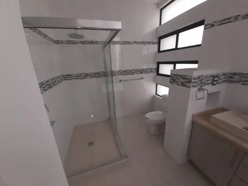 Estrena Residencia De Autor En Cumbres Del Lago, Jardín, 3 Recs, Tina, Cto Serv