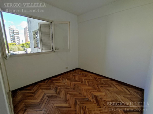 Imagen 5 de 11 de Departamento De Un Dormitorio En Venta En Rosario