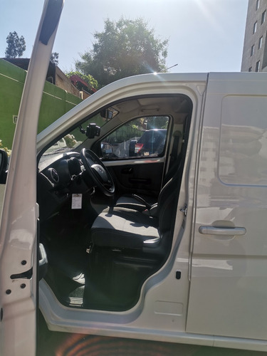 Imagen 7 de 9 de Changan M201