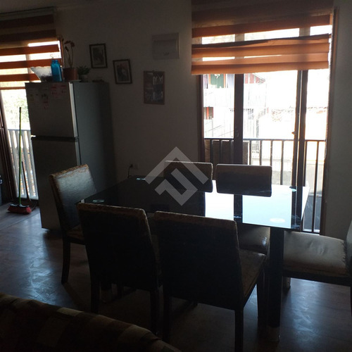 Casa En Venta De 4 Dorm. En La Florida