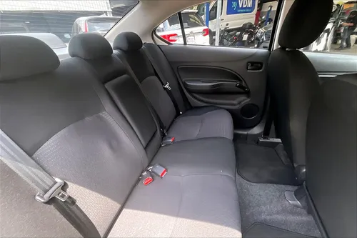 Mitsubishi Mirage 2024