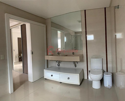 Ref.: 4139 - Apartamento A Venda Com 4 Suítes Mobiliado Em Itapema - 2710